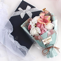 パープル系のソープフラワー